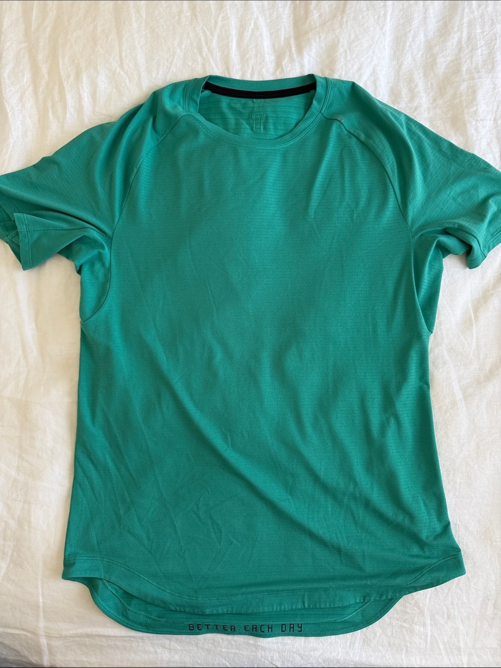 lululemon athletica Men's Short Sleeve Crew in Teal Green